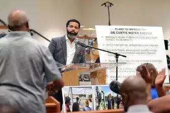 In town hall, Mayor Lumumba tackles criticism and deplores plans to take water control away from Jackson
