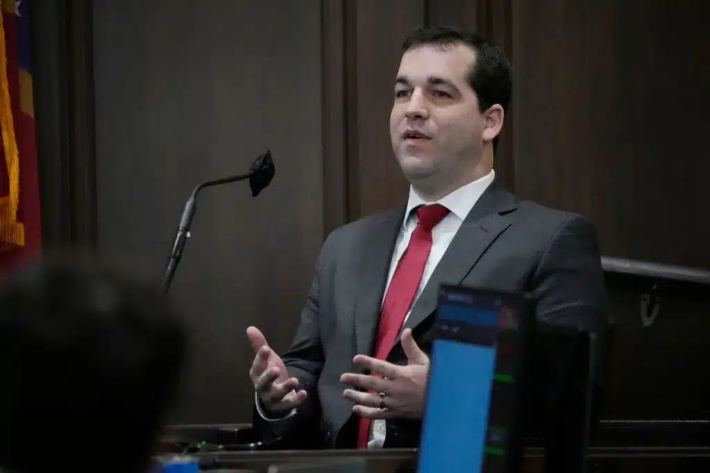 Mississippi Bounty Hunter Bill to Go After Undocumented Immigrants ...